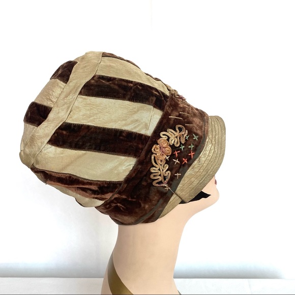 Vintage 1920’s Cloche Hat - Picture 3 of 12
